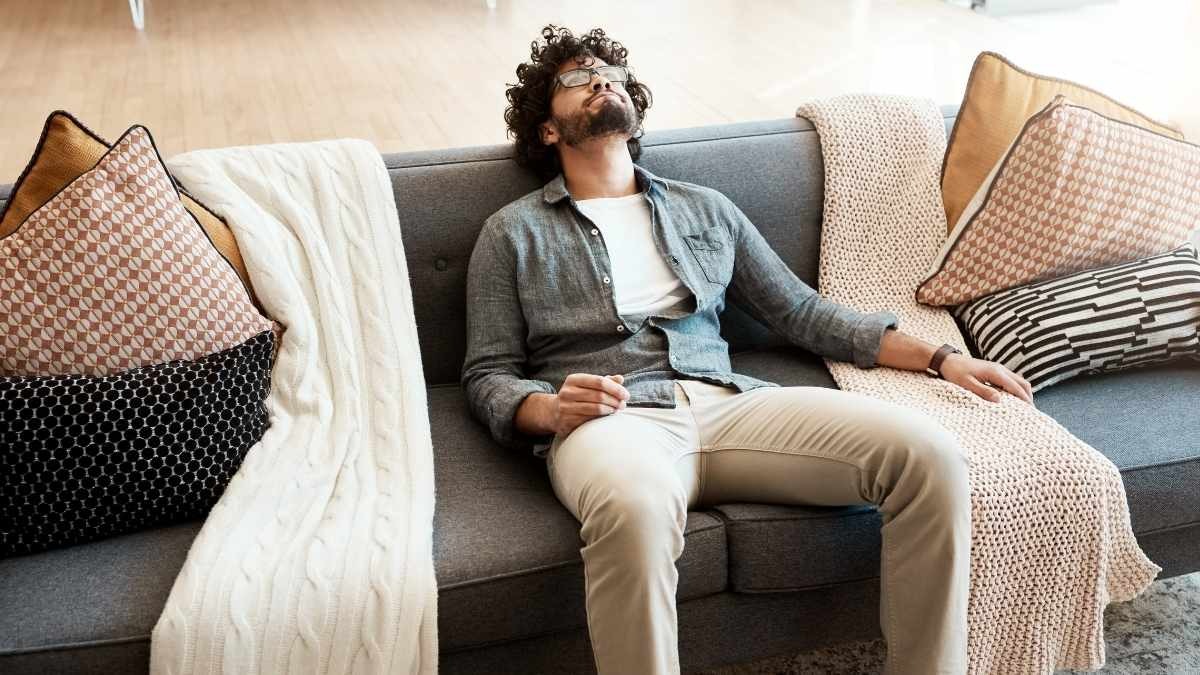 Inattivi in Italia, Napoli prima in classifica: 38% senza licenza media tra under 52 - 