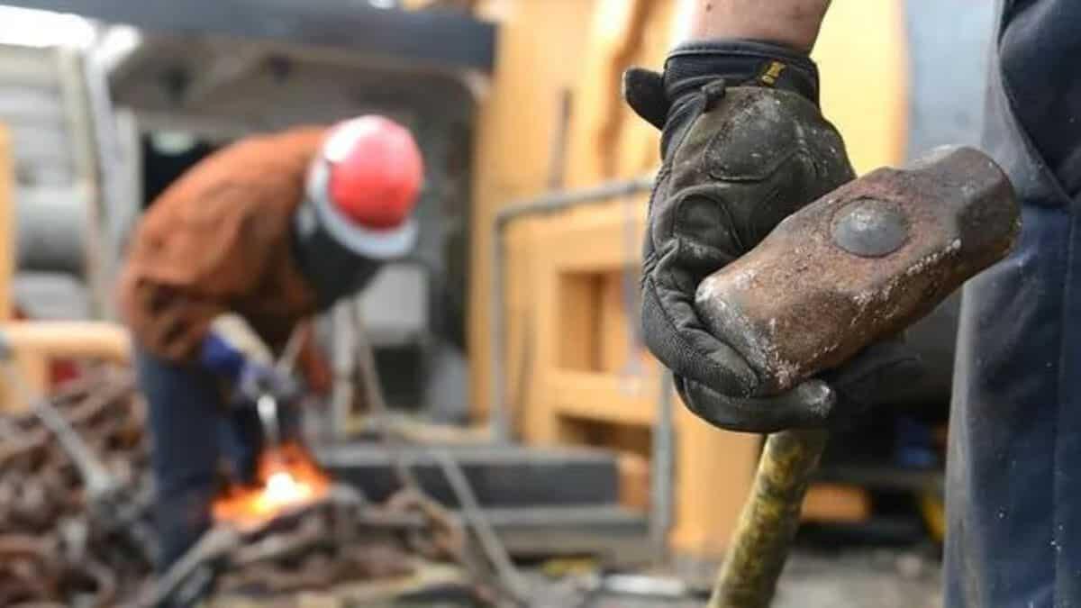 Pensione anticipata per lavoro usurante: novità su regole e agevolazioni - lavoro