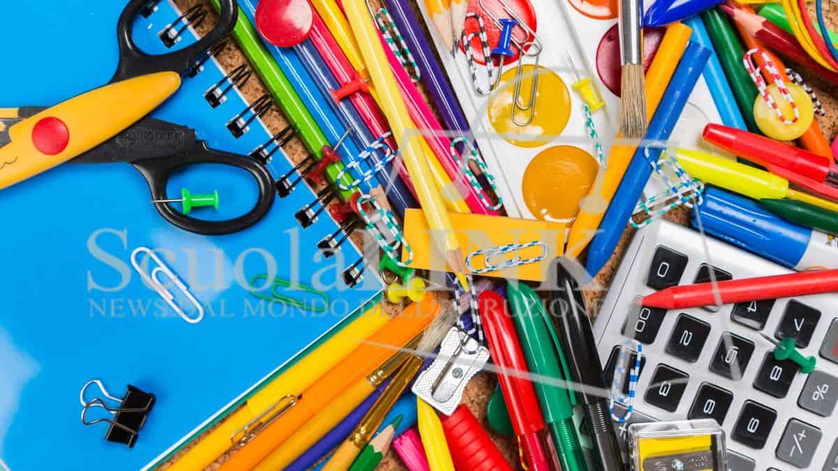 Caro-Scuola 2024: stangata in arrivo, in crescita vendite online di materiale didattico - Materiale didattico