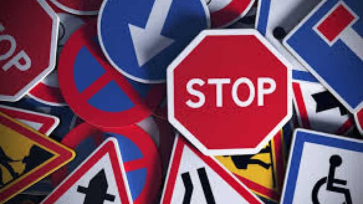 Nuovo codice della strada 2024: regole più severe su monopattini e motocicli - nuovo codice della strada