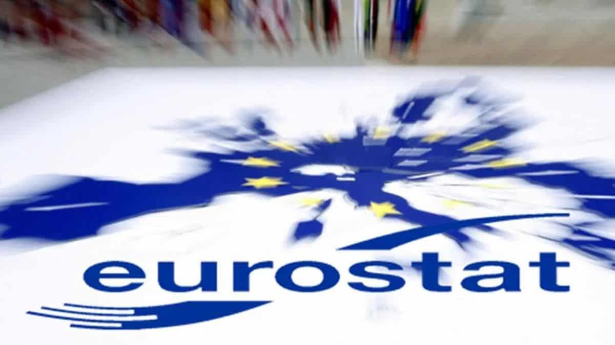 L'Italia ultima tra i Paesi OCSE per stipendi netti e potere d'acquisto: lo certifica un'analisi Eurostat - Eurostat