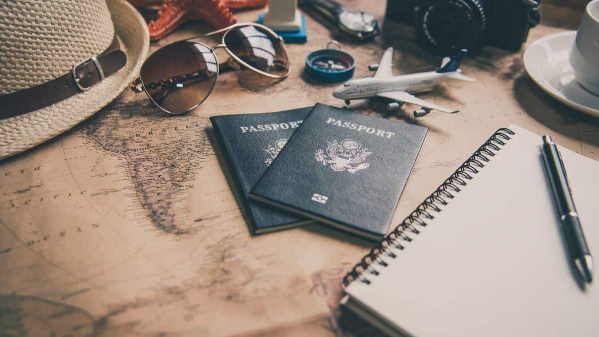 Carta d'Identità: nuove regole per viaggiare fuori dall'Europa - passaporto