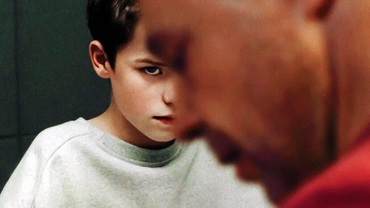 Adolescence: un viaggio cinematografico nella crescita personale - Adolescence