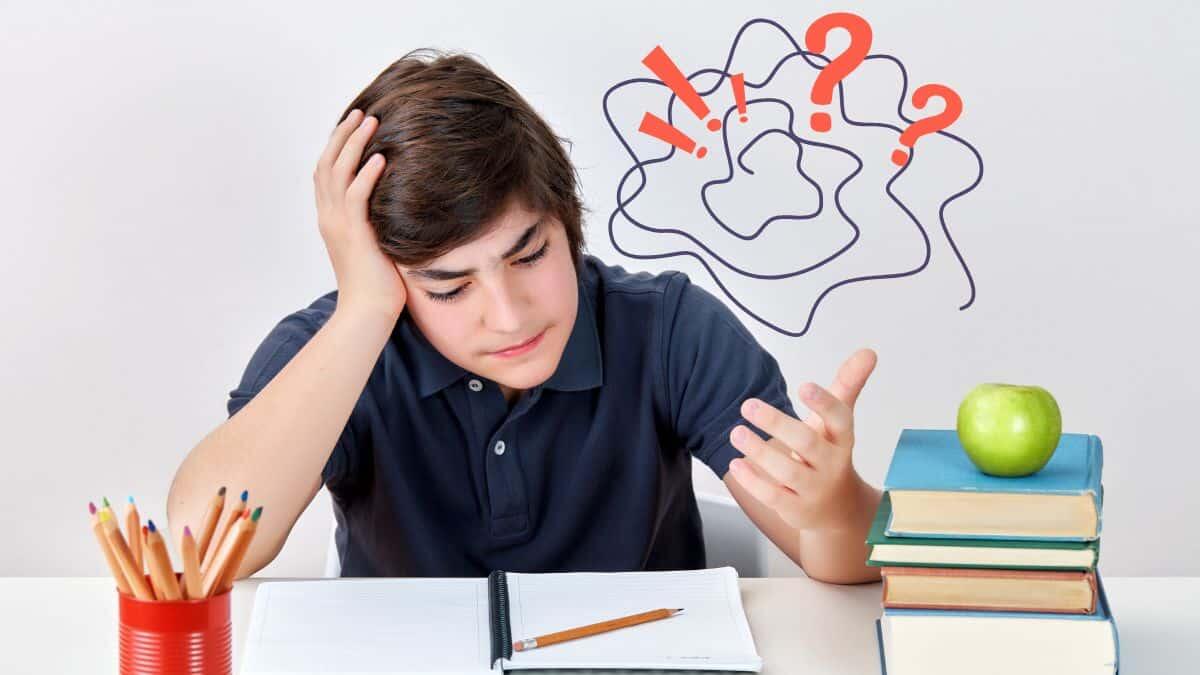 In Francia gli alunni faticano con l'ortografia: in Italia si risponde con più ore di italiano - ADHD