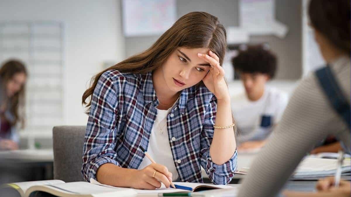 Ansia scolastica e rendimento: il ruolo cruciale di famiglie e scuola - ansia scolastica