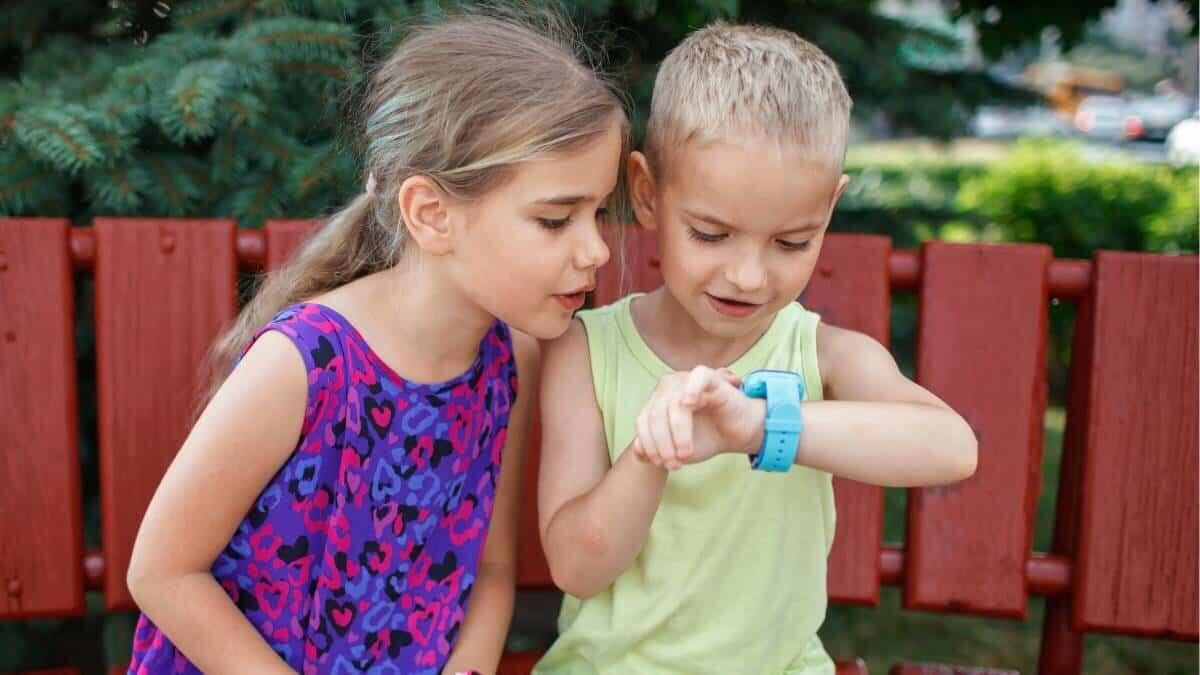 Allarme al 118 e 112: bimbo di 4 anni genera 70 chiamate mute dallo smartwatch all’asilo di Oderzo - smartwatch