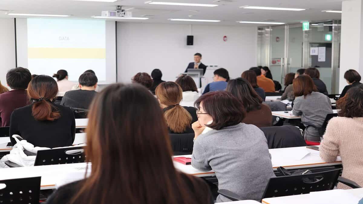 Percorsi INDIRE, Università e TFA sostegno: quando iniziano? - Corso