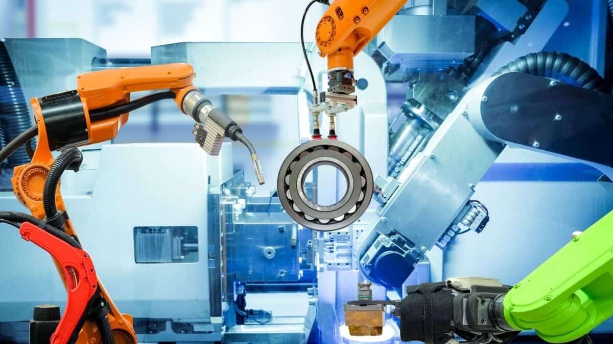 Robot umanoidi: sempre più presenti nelle catene di montaggio industriali - Robot umanoidi nelle industrie