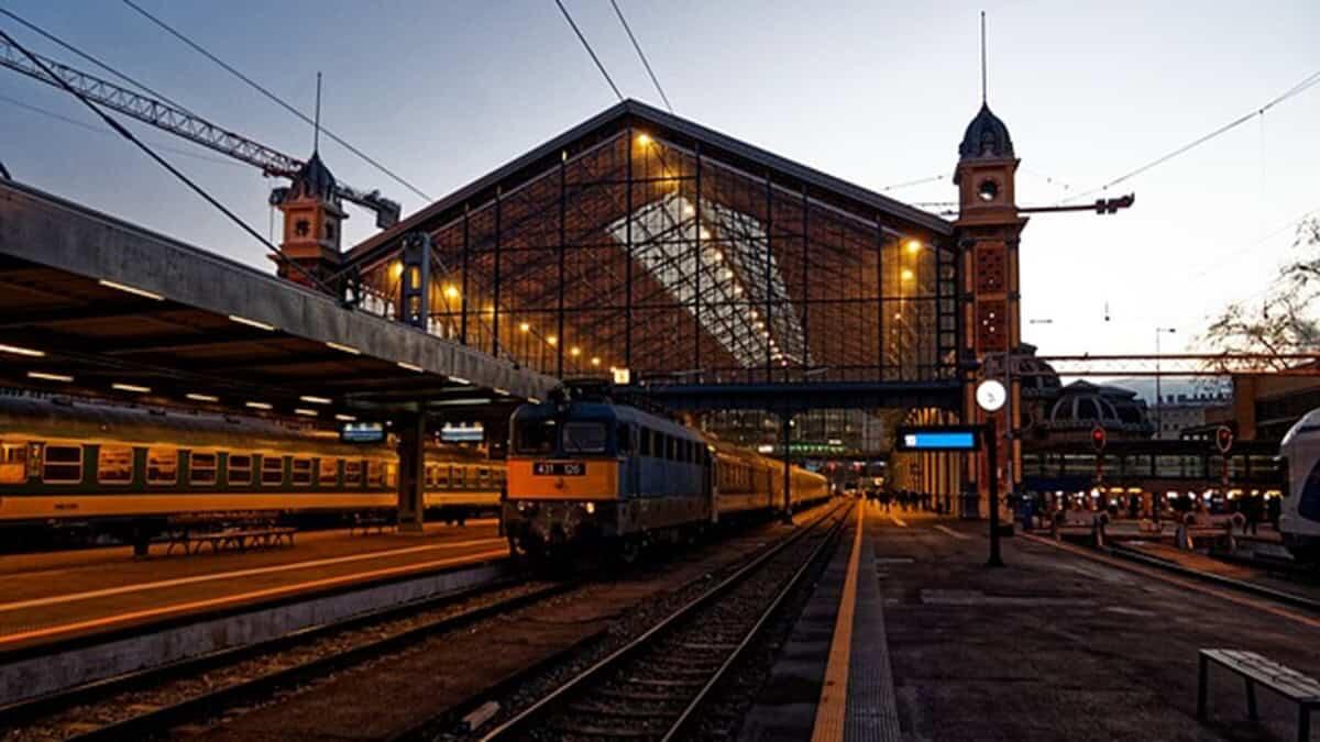 Assegnazioni provvisorie 2025: ricongiungimento anche senza residenza del coniuge - Mobilità stazione