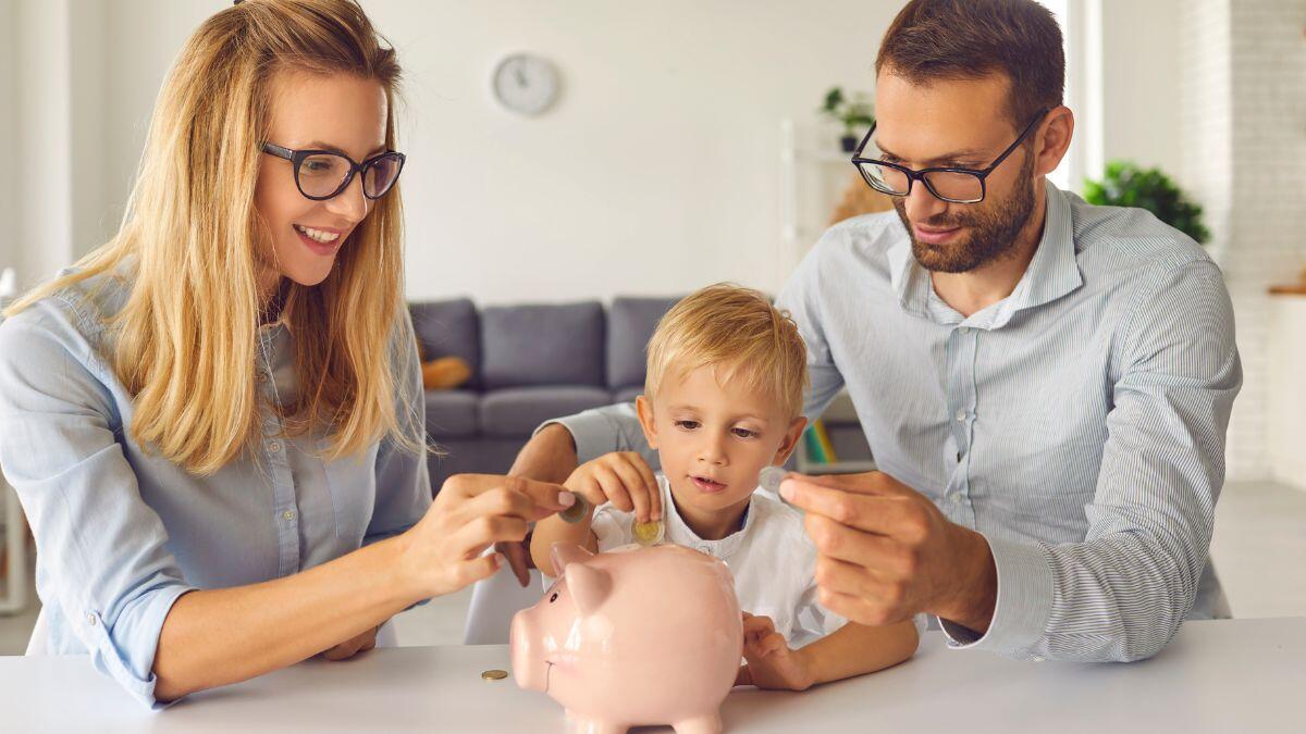 Educazione finanziaria in famiglia: come insegnare ai figli a gestire il denaro fin da piccoli - Educazione finanziaria