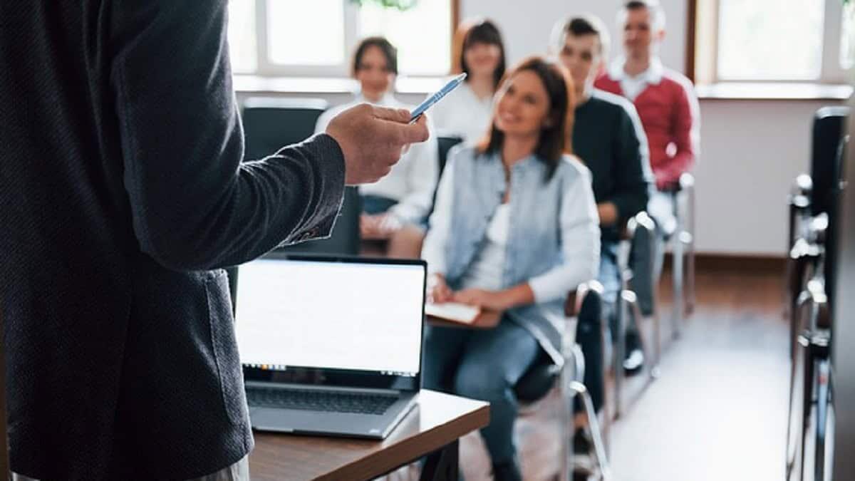 Fino a 50mila euro agli studenti che scelgono l’università in Sicilia - Lezione all'università