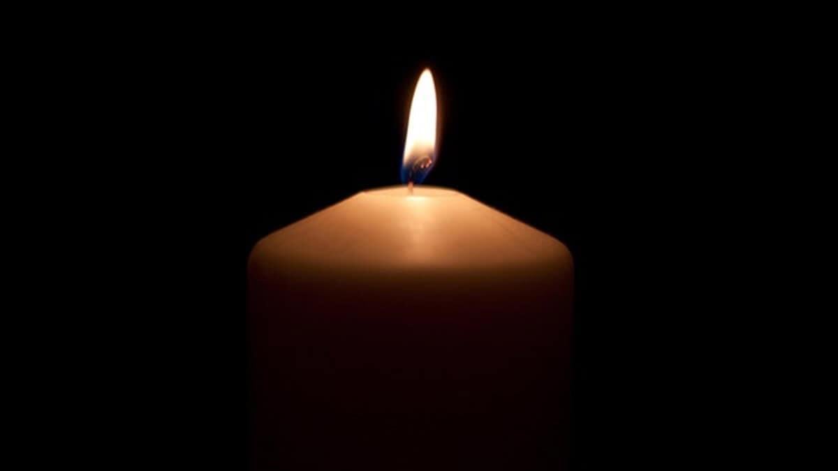 Muore dopo il concorso, il prezzo del ruolo, parla il mondo della scuola: 'Partenza all’alba, zero tutele, morte in galleria' - Candela per un lutto