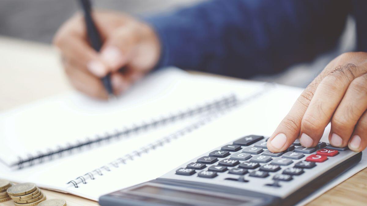 Controlli Agenzia delle Entrate: stop ad agosto, regole e benefici - Fisco: controlli serrati