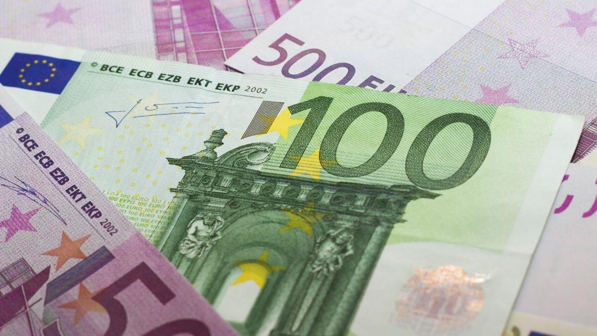 Trattamento integrativo (Ex Bonus Renzi) nello stipendio NoiPA luglio 2025: cos'è e a chi spetta - Banconota da 100 euro