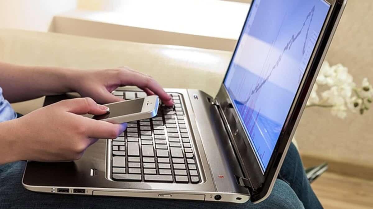 Percorsi sostegno INDIRE, nuove FAQ: chiarimenti su esami, compatibilità, requisiti e riserve - Docenti consultazione online