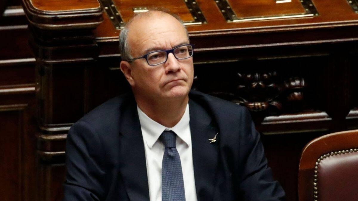 Diritto allo studio, il Governo aumenta i fondi e valuta nuove detrazioni - Il Ministro dellIstruzione e del Merito Giuseppe Valditara