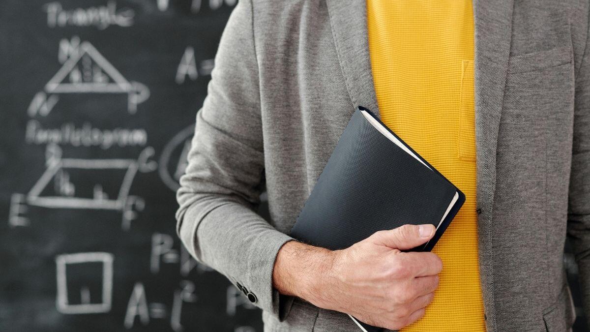 Cattedre vacanti Lombardia: servono 20 mila supplenti, è emergenza - Docente supplente
