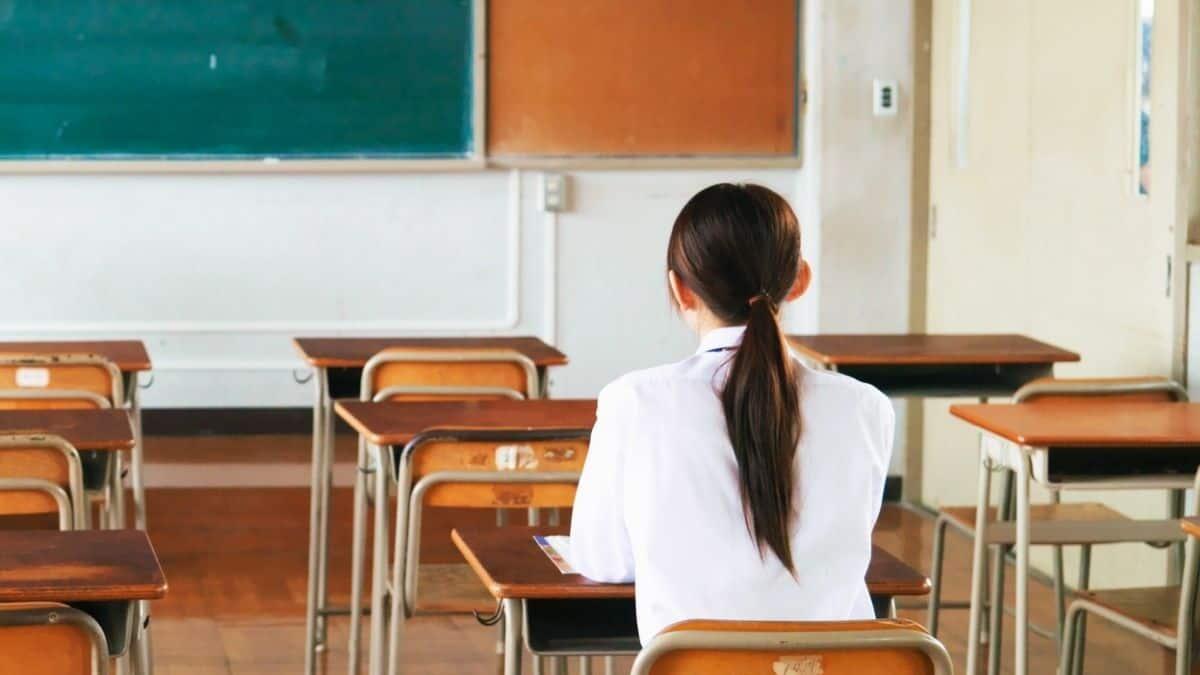 Prete insegnante trasferito dopo accuse di abusi su alunna 11enne - Ora di religione