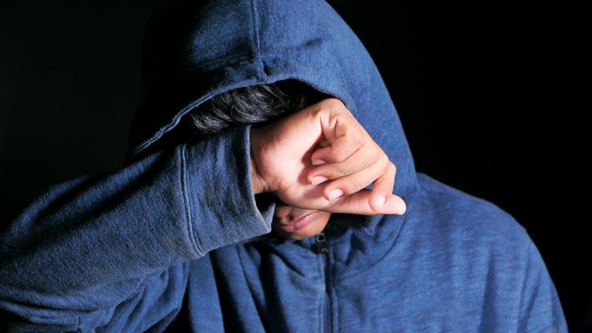 Ansia sociale tra studenti italiani: cause familiari e strategie educative - Hikikomori
