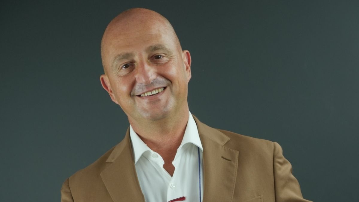 La Sicilia che racconta: al via il progetto che promuove scrittura e lettura tra gli studenti - Mimmo Turano