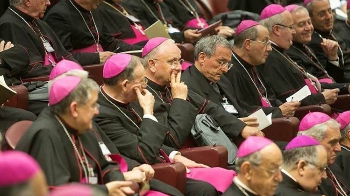 Halloween, la polemica della Chiesa: "Festa macabra" - Vescovi