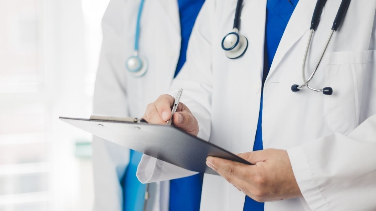 USA, Leucemia scambiata per polmonite: 15enne muore, maxi risarcimento alla famiglia - Medici specializzandi