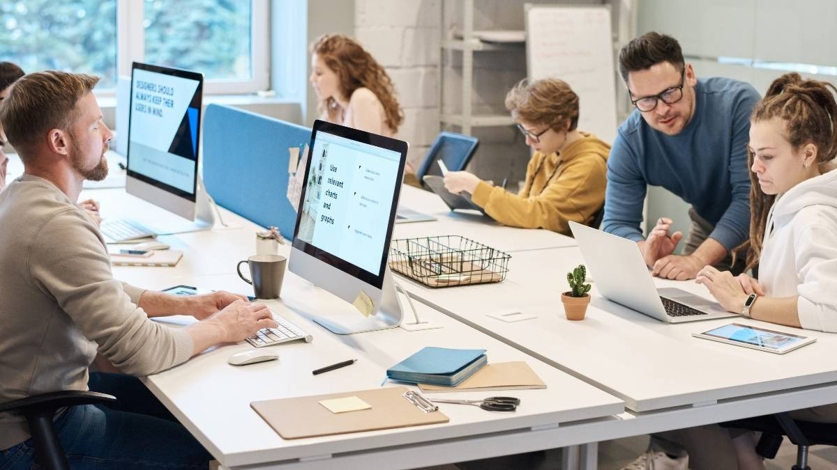 Manovra 2026, riscatto stage: fino a 7 anni di contributi per la pensione - Stage di lavoro