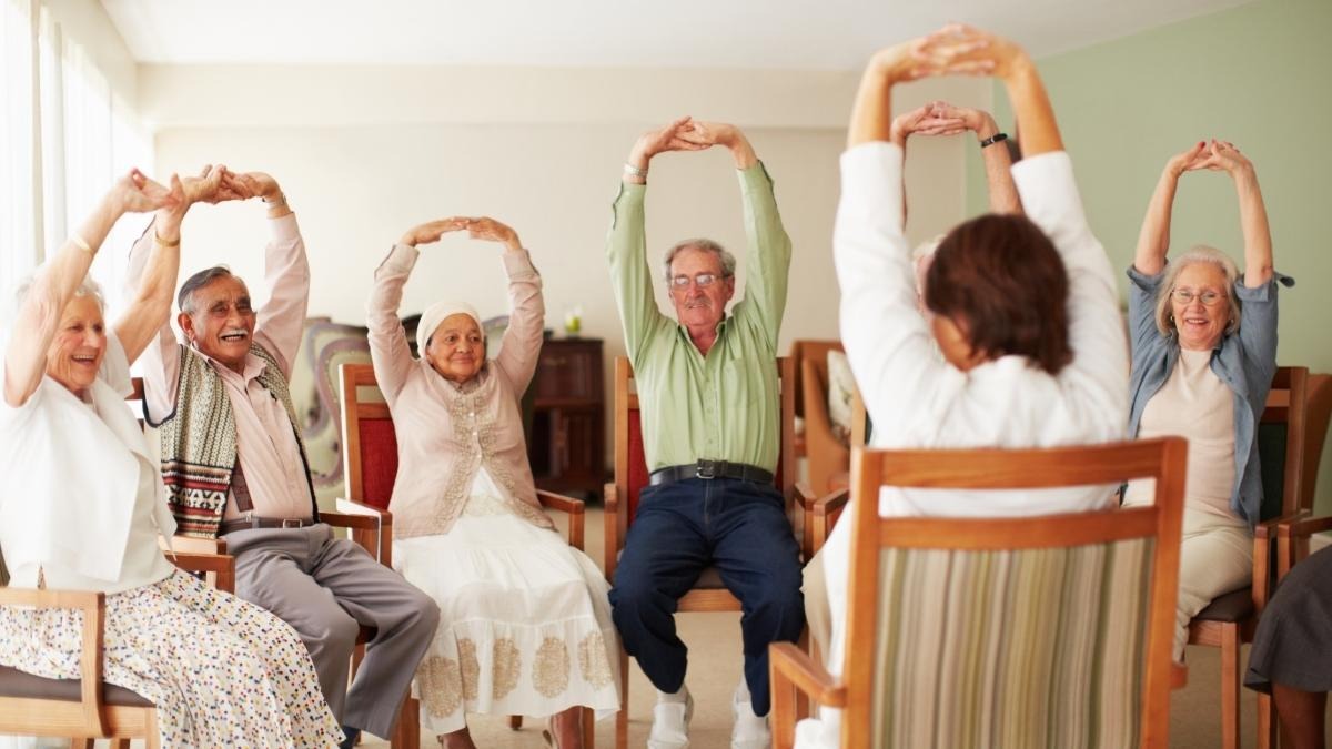 Pensioni, stretta del Governo: in salita l'età e i contributi - Età pensionabile