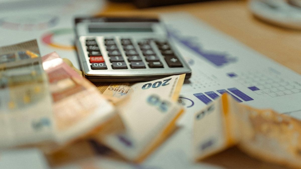 Flat tax giovani: la proposta della Lega contro l'emigrazione - Flat Tax