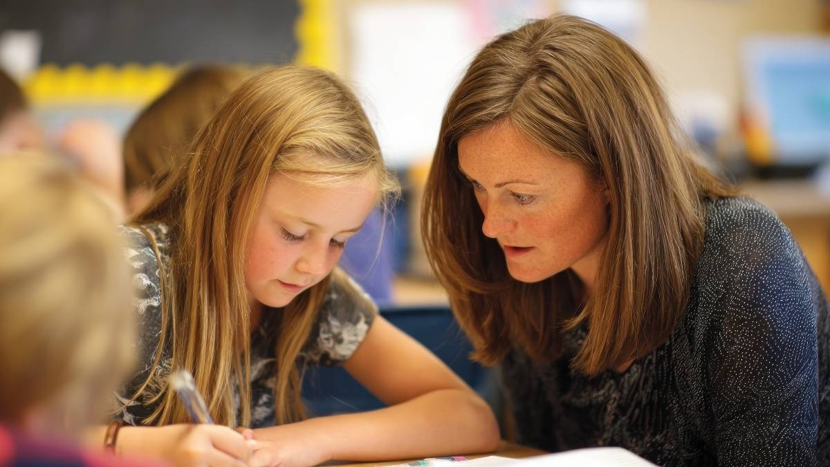 Anief: verso la stabilizzazione degli assistenti per l'autonomia e la comunicazione - ASACOM - Assistente all'autonomia e alla comunicazione