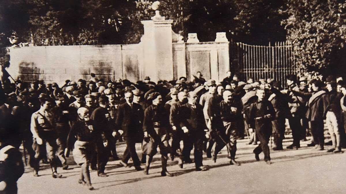 Genova, Faccetta Nera alle giostre: indignazione e polemiche - Marcia su Roma del 1922