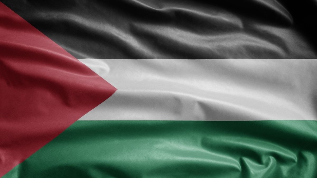 Israele blocca delegazione sindacale: stop a ingresso FLC CGIL - La bandiera della Palestina