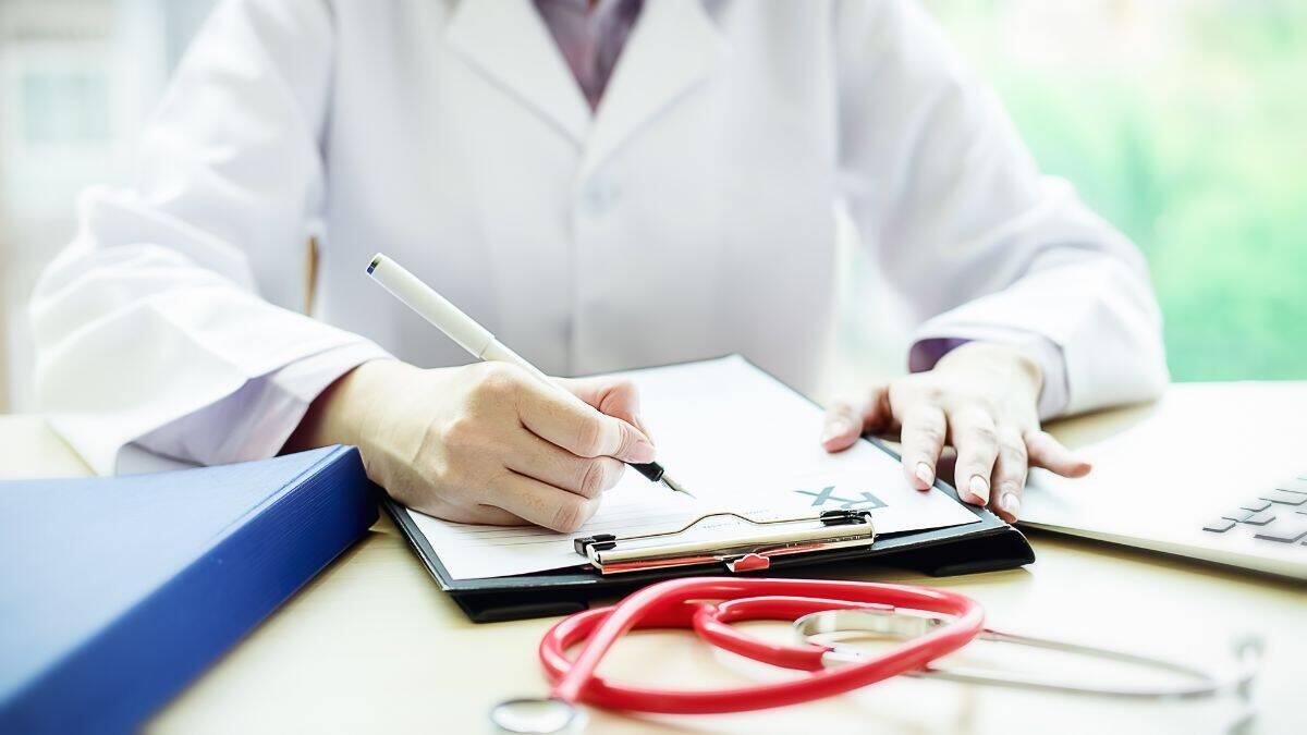 Permessi visite mediche ATA: guida completa alle 18 ore - Ricovero docenti e personale ATA