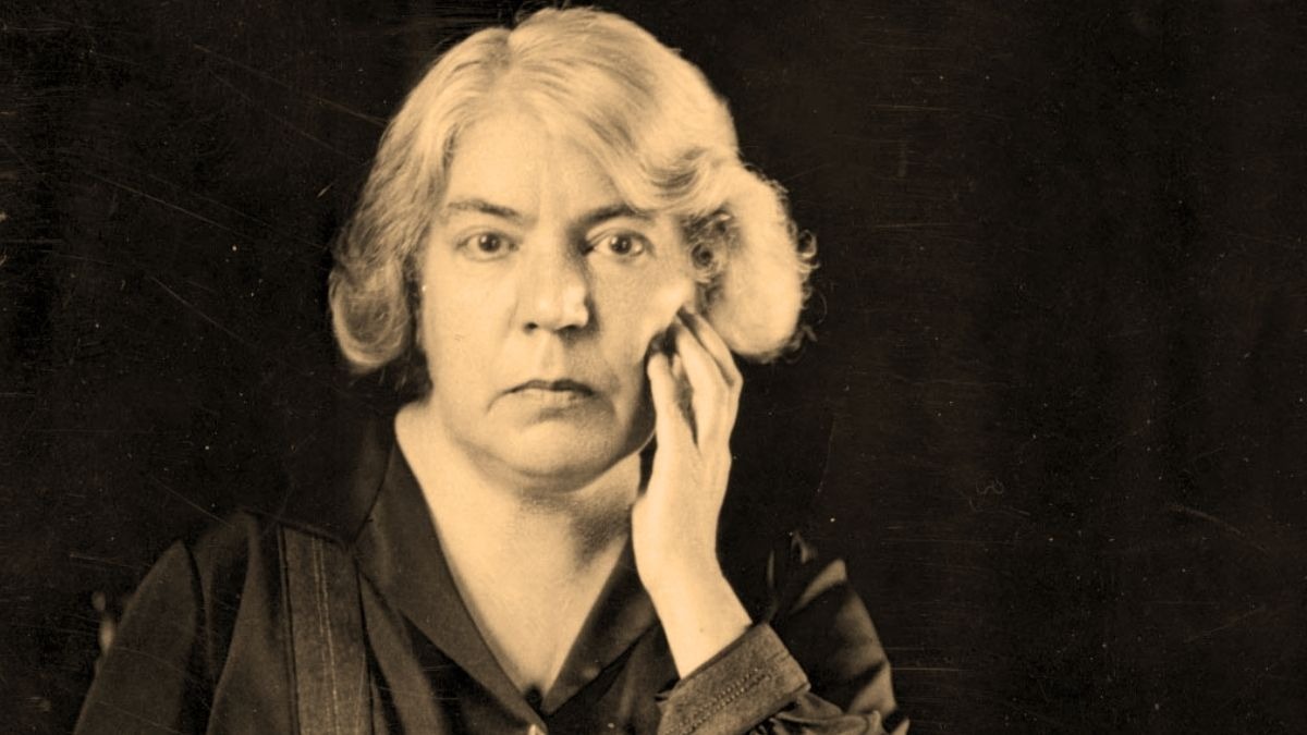 100 anni dal Nobel a Grazia Deledda, Mattarella: 'Potenza narrativa e modernità della sua prosa'