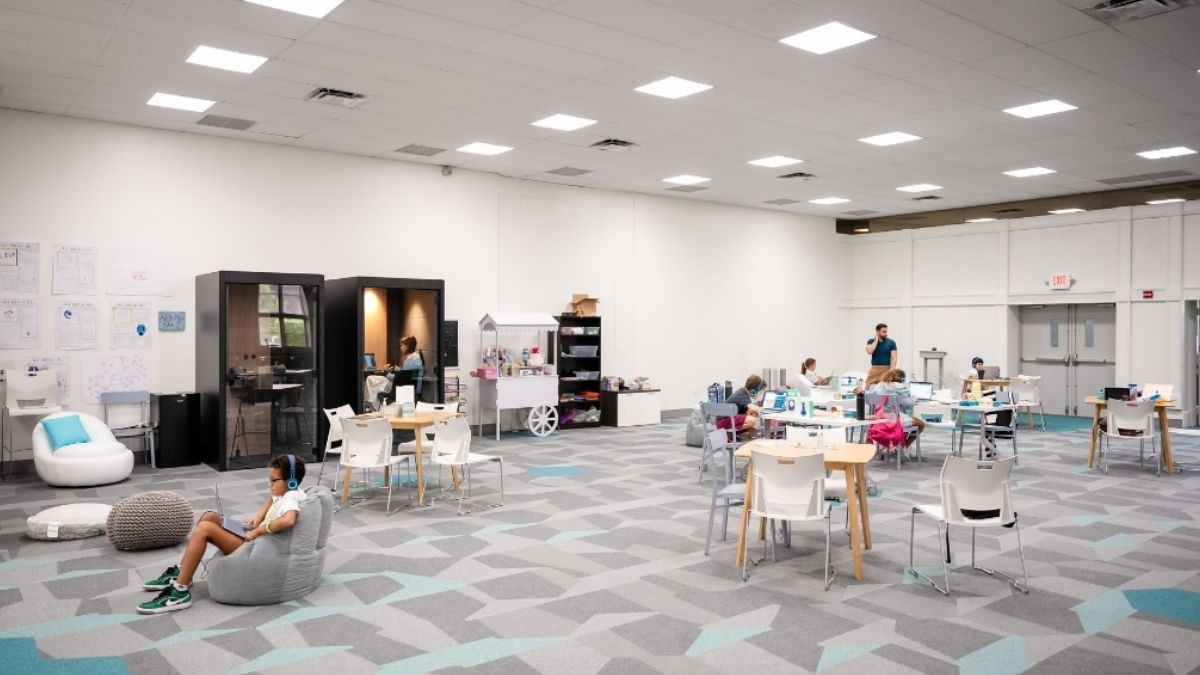 Alpha School: luci e ombre del controverso modello didattico basato sull'IA - Alpha School