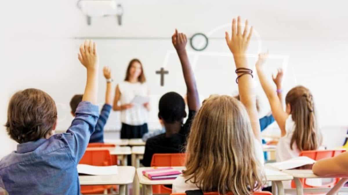 Iscrizioni scuola 2026/27: scadenze Modulo C e opzioni religione - Insegnamento della Religione cattolica