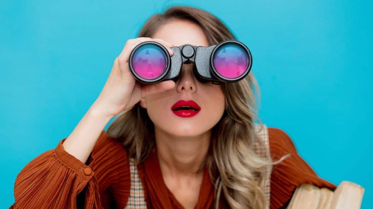 Genova, 12 indagati per il bimbo caduto a scuola: per la Procura mancava la sorveglianza