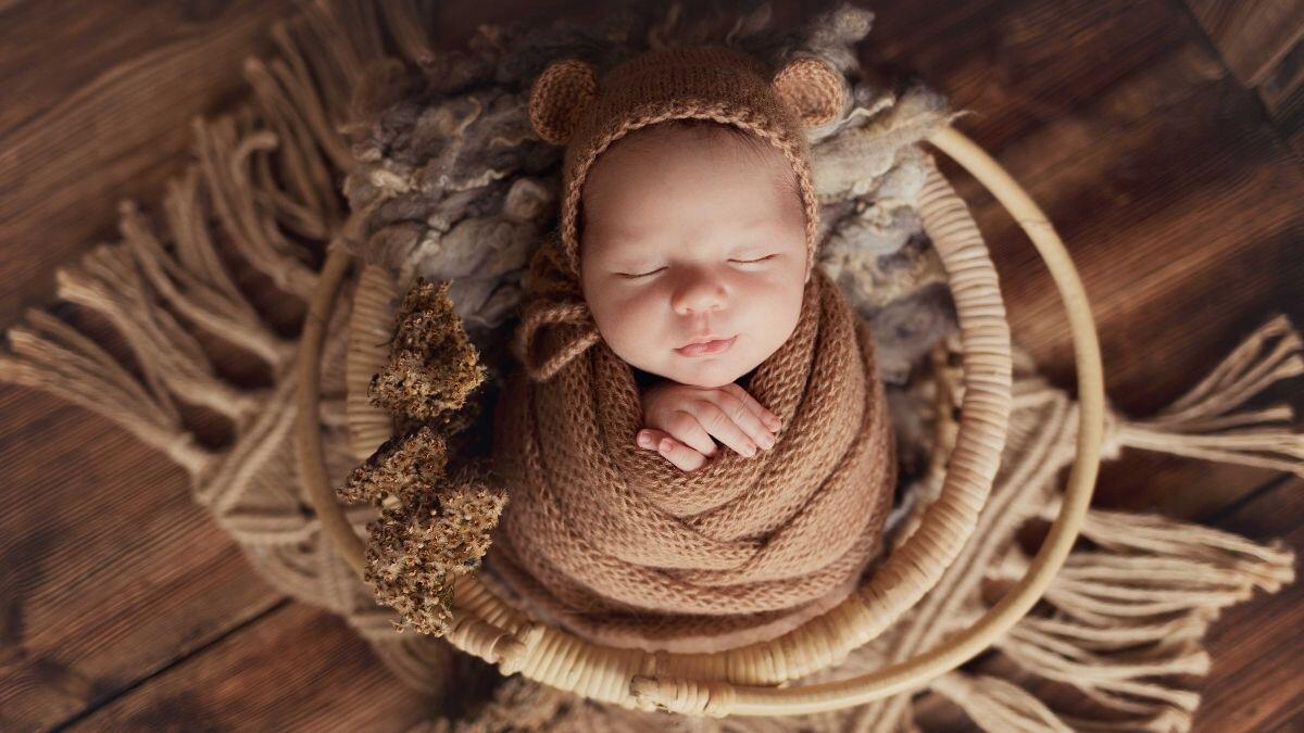 Niscemi: neonata porta il nome della maestra che ha donato una casa alla famiglia - Neonata