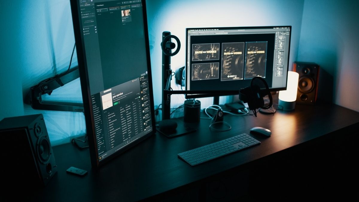 Catania, pedopornografia e AI: collaboratore scolastico agli arresti domiciliari - 