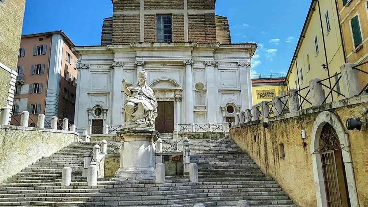 Ancona sarà la Capitale della Cultura 2028: un trionfo per le Marche - Lucio Bocchi (https://commons.wikimedia.org/wiki/File:Ancona_centro_10.jpg)