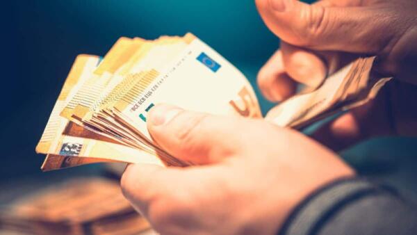 Retribuzione professionale docenti: una vittoria per i precari arriva dal Tribunale di Roma