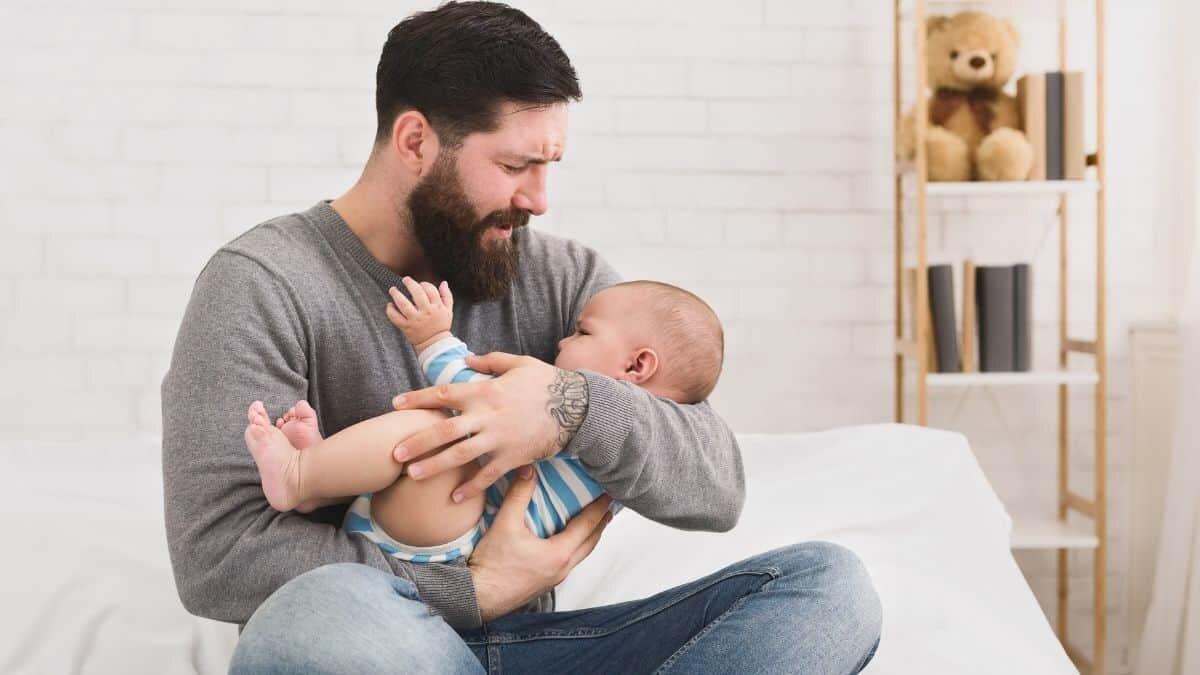 Congedo di paternità: perché il 35% dei padri ancora non lo richiede? - 