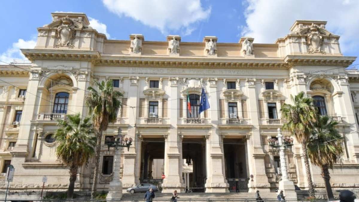 Salute dei giovani: il nuovo piano nazionale contro il disagio psichico - La sede del MiM