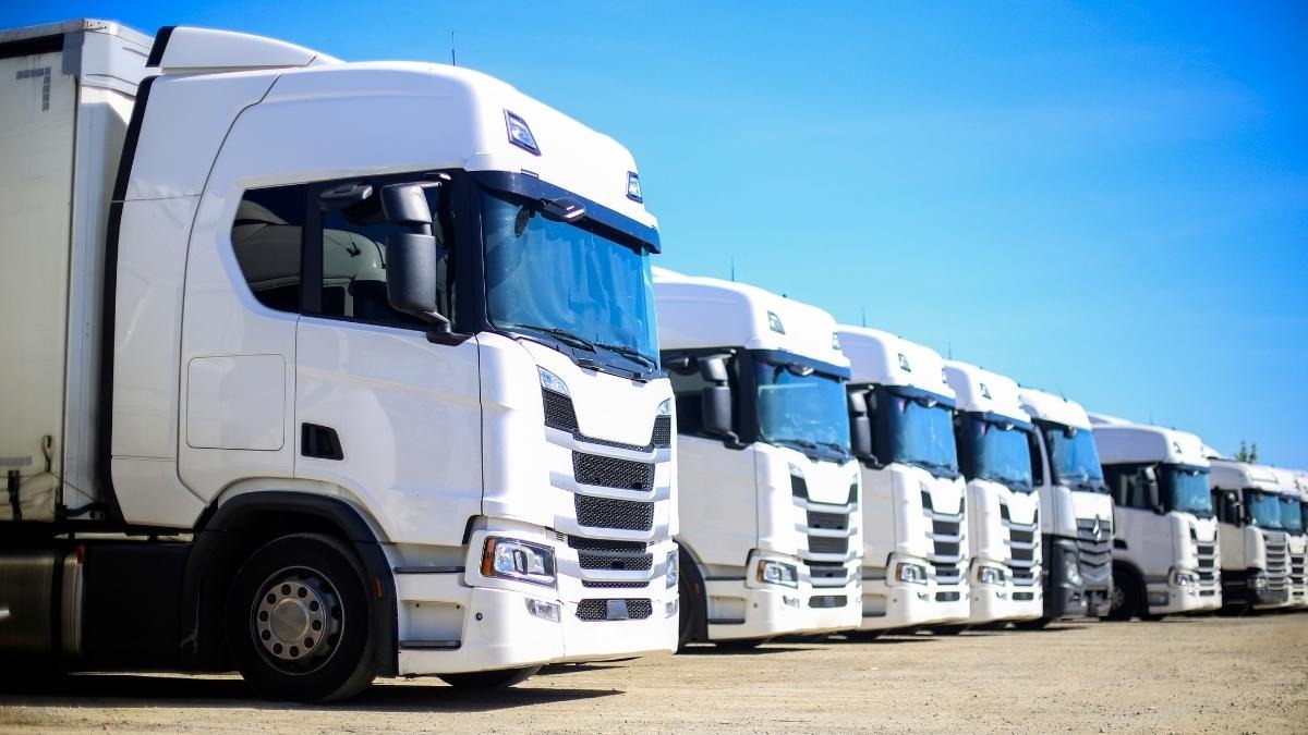 Caro gasolio e blocco dell'autotrasporto: cosa chiedolo le federazioni, dal 15 maggio probabile fermo nazionale - 