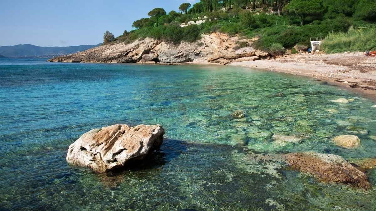 Lifestyle: le migliori spiagge libere d'Italia per una vacanza nella natura incontaminata - 