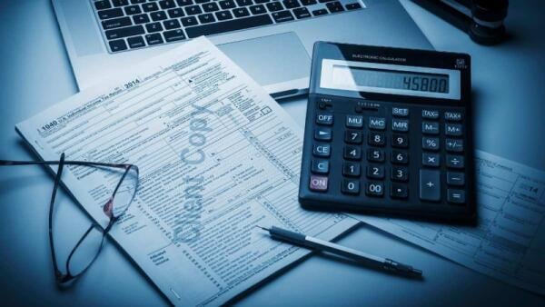 Pensioni maggio: calcolo dei nuovi importi con il taglio IRPEF