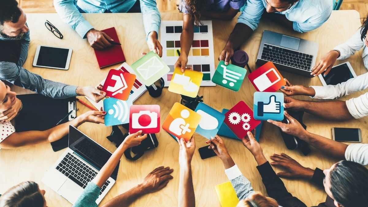 Social media minorenni: il governo al lavoro per lo stop agli under 15 - Social media