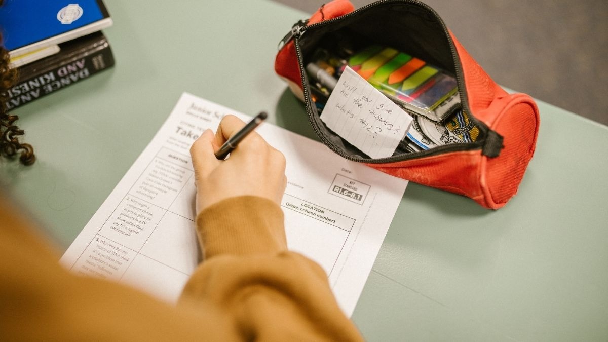 Calcolo del voto per gli esami di terza media 2026: quali sono i criteri [FAQ] - Commissione esami