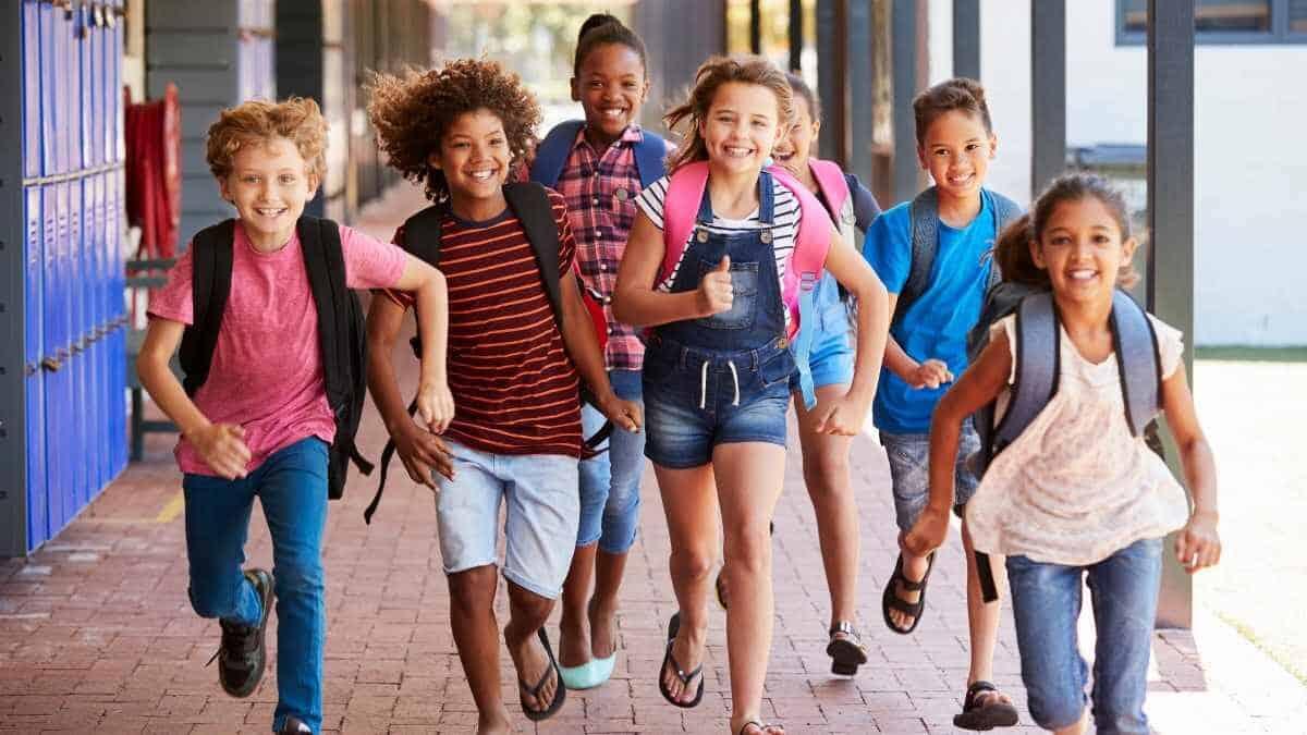 Vacanze estive a scuola: Italia tra gli Stati con le pause più lunghe e 200 giorni in classe  - Vacanze estive
