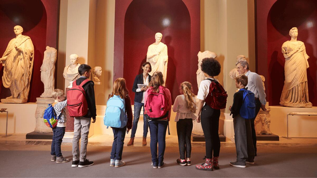 Docenti accompagnatori in gita: diritti, tutele e rimborsi previsti nel CCNL - Gite scolastiche